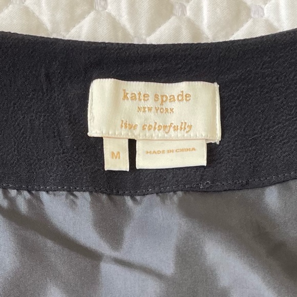 Kate Spade New York Medium Matinee Pleated Sleeveless Shell Blouse Black - Picture 3 of 6